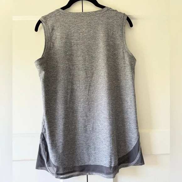 Athleta Gray Sleeveless Top - Picture 2 of 4
